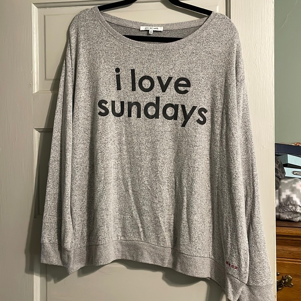 Peace Love World sweater grey, 1x